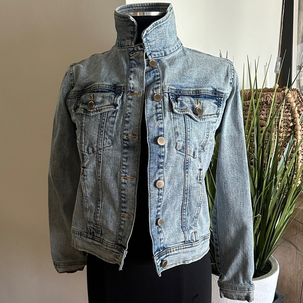 Zara Classic Denim Jacket - Size L